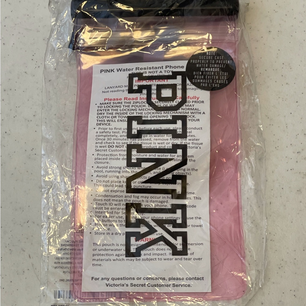 Victoria’s Secret PINK Water Resistant Phone Pouch * NEW *